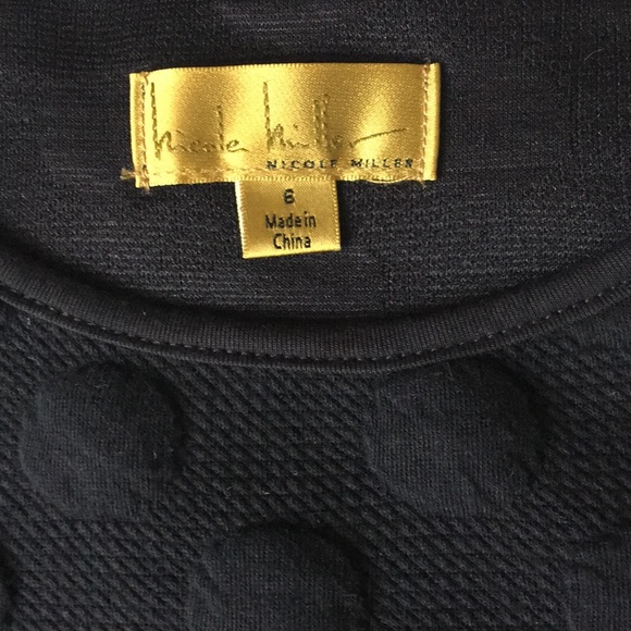 Nichole Miller - Picture 2 of 3